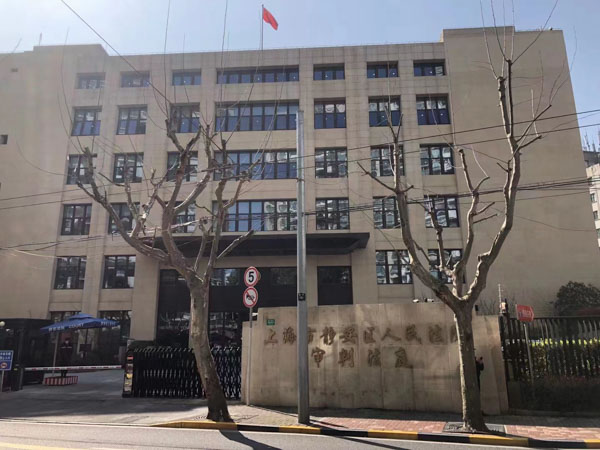 使用暴力索賠合法債務(wù)是否構(gòu)成敲詐勒索？上海律師咨詢網(wǎng)為您講解