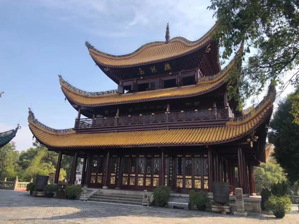 浦東區(qū)律師來講講認定聚眾淫亂需要注意的幾個問題